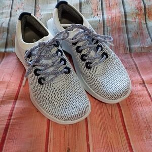 Allbirds Tree Dasher 2 Running Sneakers in size 8